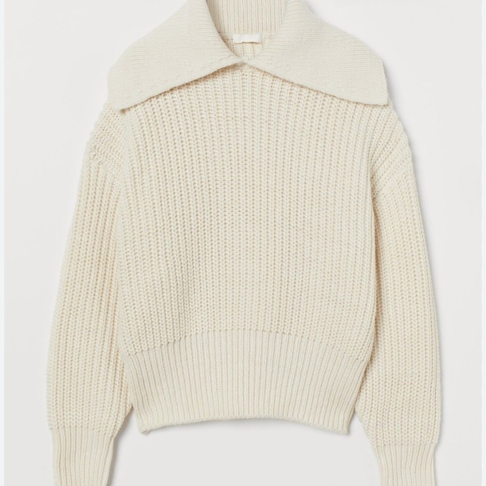 H&M Cream Knit Sweater-70’s collar